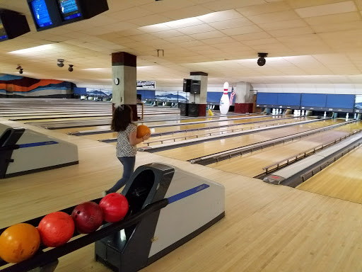 Bowling Alley «Pin Street Bowling», reviews and photos, 154 NY-94, Warwick, NY 10990, USA