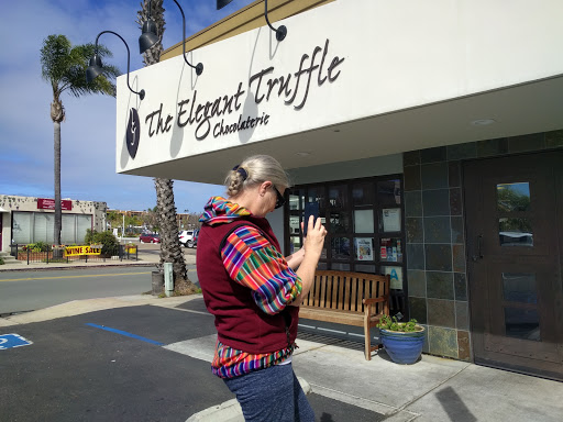 Dessert Shop «The Elegant Truffle», reviews and photos, 1111 Scott St, San Diego, CA 92106, USA