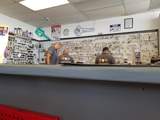 Locksmith «Smiley Locksmith», reviews and photos, 30 E Oakland Park Blvd, Wilton Manors, FL 33334, USA