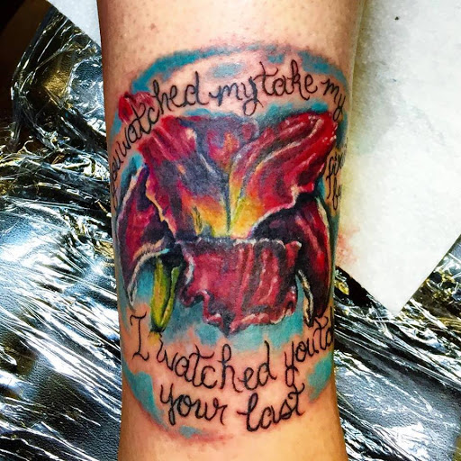 Tattoo Shop «Red Room Social Club Emporium», reviews and photos, 115 W Nepessing St, Lapeer, MI 48446, USA