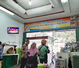 Rumah Makan Beringin photo