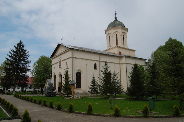 Opinii despre Mănăstirea Ghighiu în <nil> - Bancă
