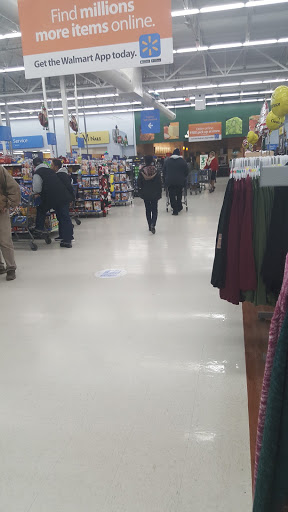 Discount Store «Walmart», reviews and photos, 11930 Acton Ln, Waldorf, MD 20601, USA