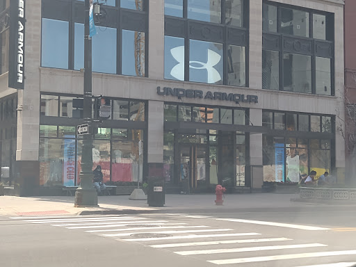 Clothing Store «Under Armour Brand House», reviews and photos, 1201 Woodward Ave, Detroit, MI 48226, USA