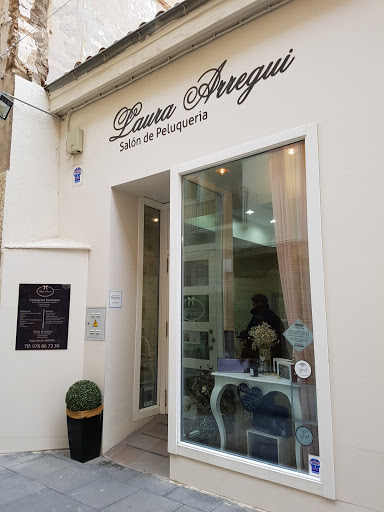 laura arregui salón de Peluquería en Borja, Zaragoza