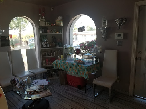 Beauty Salon «The Glam Parlor & Day Spa», reviews and photos, 2936 N 67th Pl, Scottsdale, AZ 85251, USA