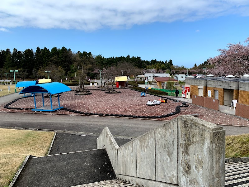 県民公園太閤山ランド 赤い屋根ギャラリー