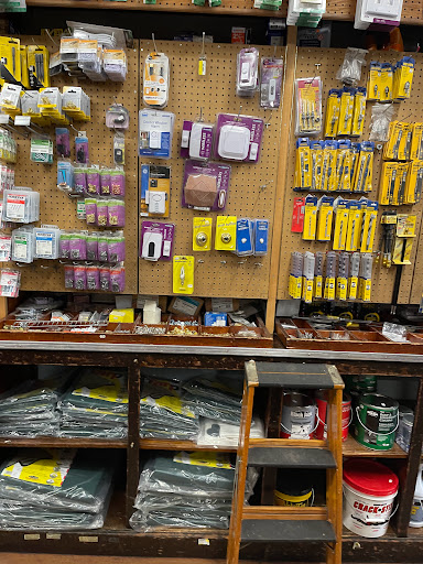 Hardware Store «Glen Head Hardware», reviews and photos, 21 Glen Head Rd, Glen Head, NY 11545, USA