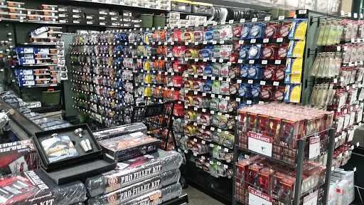 Outdoor Sports Store «Field & Stream», reviews and photos, 870 Walt Whitman Rd Ste B, Melville, NY 11747, USA