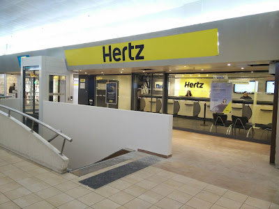 Hertz Location De Voitures - Paris Gare De Lyon / Cc Gamma - Railway Station à Paris
