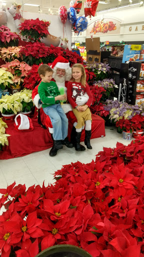 Grocery Store «Kroger», reviews and photos, 6725 Dick Flynn Blvd, Goshen, OH 45122, USA