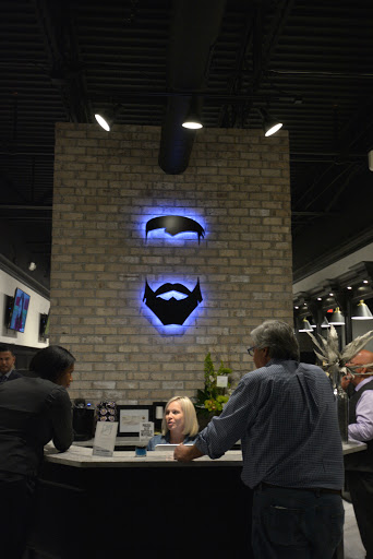 Barber Shop «Modern Gents Premier Barbershop & Bar», reviews and photos, 8233 Cooper Creek Blvd, Bradenton, FL 34201, USA