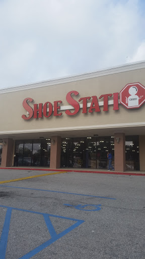 Shoe Store «Shoe Station», reviews and photos, 741 C Hilcrest Road, Mobile, AL 36695, USA
