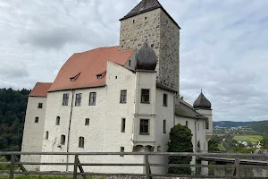 Schloss Prunn image