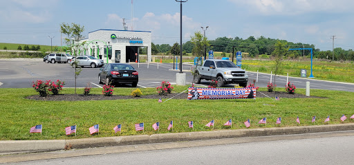 Thoroughbred Express Auto Wash en Russellville