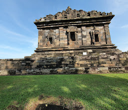 Green Temple photo