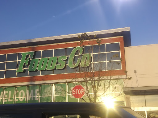 Shopping Mall «Foothill Square Shopping Center», reviews and photos, 10700 MacArthur Blvd #200, Oakland, CA 94605, USA