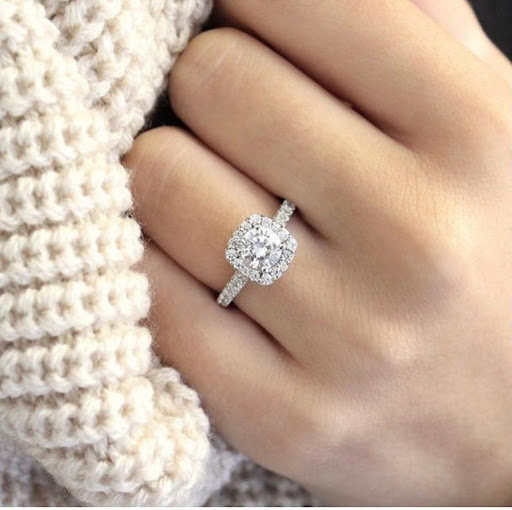 Jewelry Store «Beverly Hills Jewelers», reviews and photos, 259 S Beverly Dr, Beverly Hills, CA 90212, USA