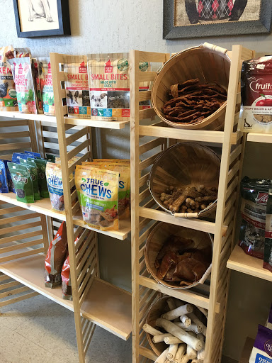 Pet Groomer «Spoiled Petz Pet Store and Grooming», reviews and photos, 12030 Donner Pass Rd #1, Truckee, CA 96161, USA