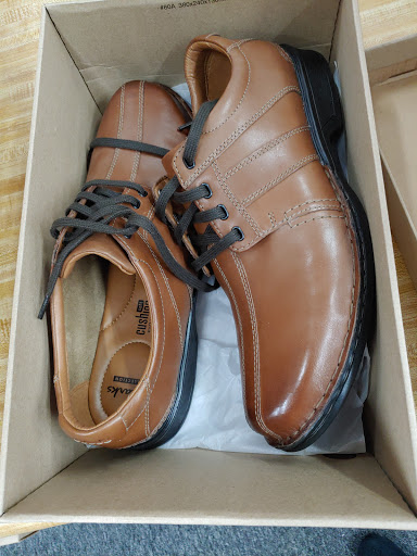 Shoe Store «Discount Shoes», reviews and photos, 1282 Brevard Rd, Asheville, NC 28806, USA