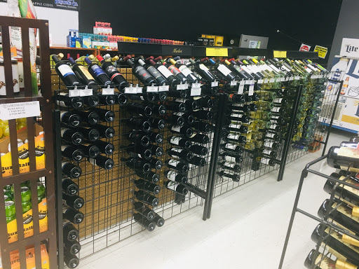 Convenience Store «Lone Star Beverages», reviews and photos, 3065 N Josey Ln #62, Carrollton, TX 75007, USA