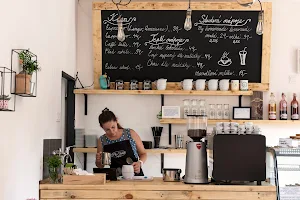 Café & Bistro Při Točně image