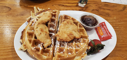 Cafe «Front Porch Cafe», reviews and photos, 932 W Maple St, Hartville, OH 44632, USA