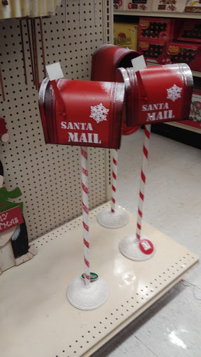 Discount Store «Big Lots», reviews and photos, 8563 Watson Rd, Webster Groves, MO 63119, USA