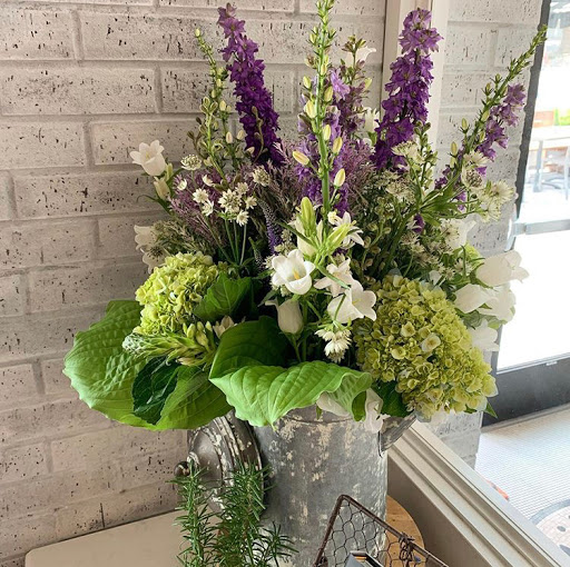 Florist «Arts & Flowers Inc», reviews and photos, 6011 Excelsior Blvd, Minneapolis, MN 55416, USA