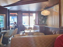 Atmosphère du Gran Caffe Convivium : Restaurant Italien Paris 08 - n°10
