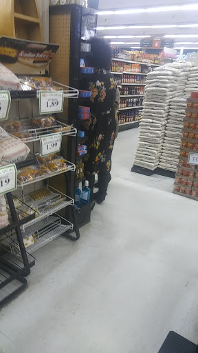 Supermarket «Hubben’s Supermarket», reviews and photos, 560 N Alexander Ave, Port Allen, LA 70767, USA