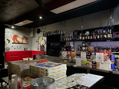 Pizzeria da Peter Viale Michelangelo, 17, 46034 Cerese MN, Italia