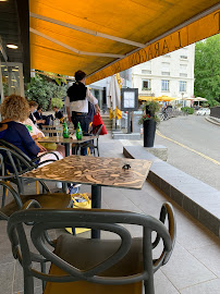 Atmosphère du Restaurant L'Aragon - Brasserie à Pau - n°4