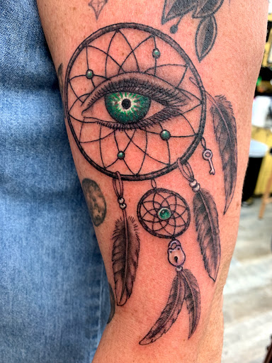 Tattoo Shop «Diamond Mind Tattoo», reviews and photos, 53 Main St, Buzzards Bay, MA 02532, USA