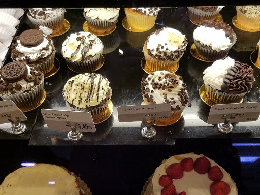 Grocery Store «The Fresh Market», reviews and photos, 1635 Perry Hill Rd, Montgomery, AL 36106, USA