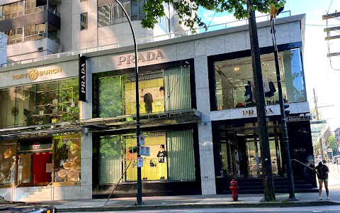 Tory Burch - Women's clothing store in Vancouver, Canada 