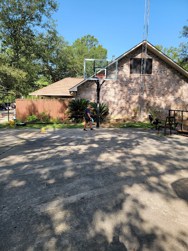 Sporting Goods Store «Academy Sports + Outdoors», reviews and photos, 9997 Crossing Way #800, Denham Springs, LA 70726, USA