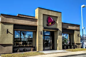 Taco Bell image