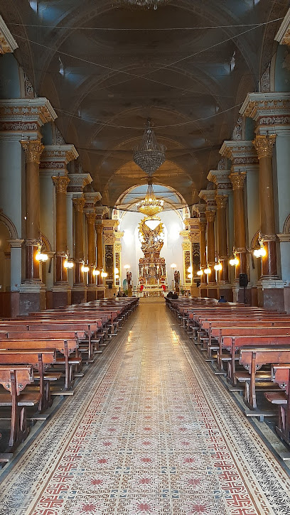 Basílica del Sagrado Corazón de Jesús - El Voto Nacional