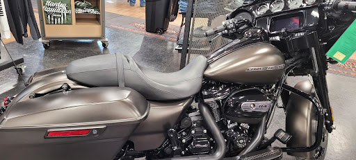 Motorcycle Dealer «American Harley Davidson», reviews and photos, 1437 Central St, Leominster, MA 01453, USA