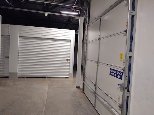Storage Facility «Extra Space Storage», reviews and photos, 3939 W Market St, Greensboro, NC 27407, USA