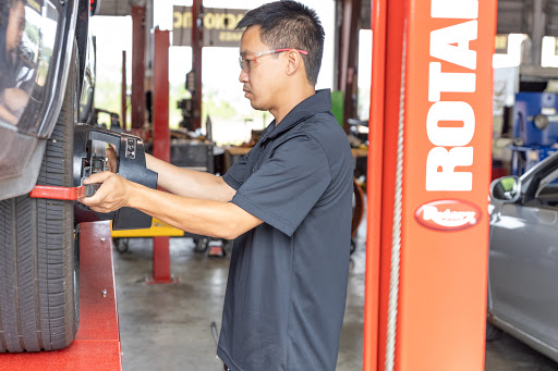 Auto Repair Shop «Tuffy Tire & Auto Service Center», reviews and photos, 1315 E Hwy 50, Clermont, FL 34711, USA