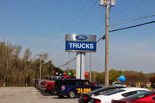 Used Car Dealer «Prince Frederick Ford», reviews and photos, 10 Solomons Island Rd S, Prince Frederick, MD 20678, USA