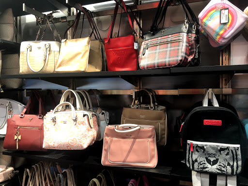 Clothing Store «GUESS Factory», reviews and photos, 12801 W Sunrise Blvd #631, Sunrise, FL 33323, USA