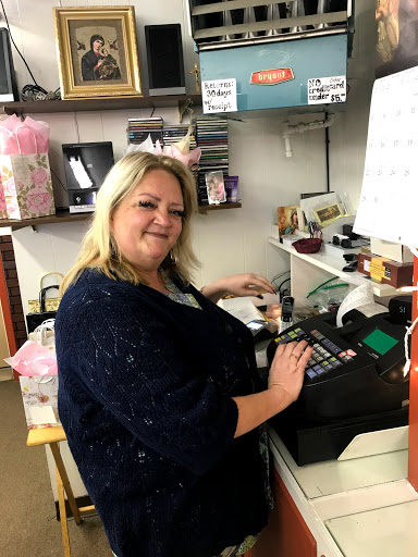 Book Store «Sacred Heart Gifts», reviews and photos, 113 S Hydraulic Ave, Wichita, KS 67211, USA