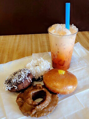 Donut Shop «Countryside Donut House», reviews and photos, 21919 66th Ave W I, Mountlake Terrace, WA 98043, USA