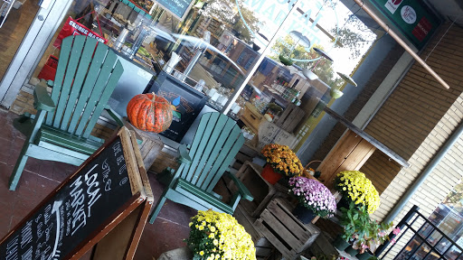 Grocery Store «The Local Market», reviews and photos, 246 W Broad St, Falls Church, VA 22046, USA