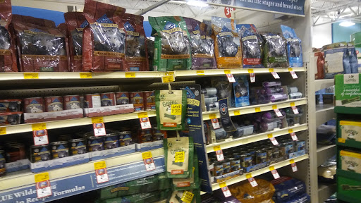 Pet Supply Store «PetSmart», reviews and photos, 934 W Street Rd, Warminster, PA 18974, USA