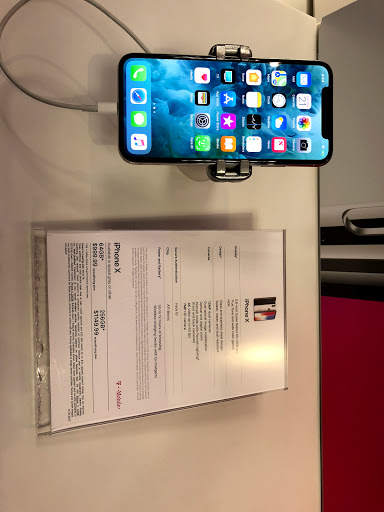 T-Mobile image