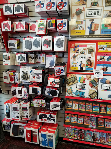 Video Game Store «GameStop», reviews and photos, 1079 Beaver Creek Commons Dr, Apex, NC 27502, USA